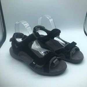 Croft And Barrow Sports Sandal Womens 7.5 Black Ankle Strap OpenToe Suede Casual